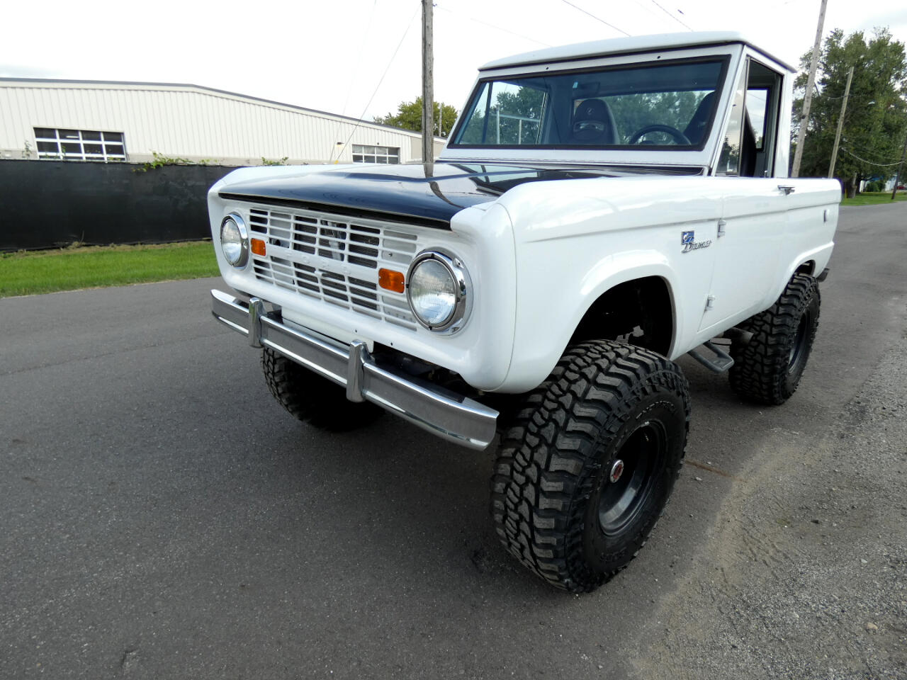1966 Ford Bronco 3