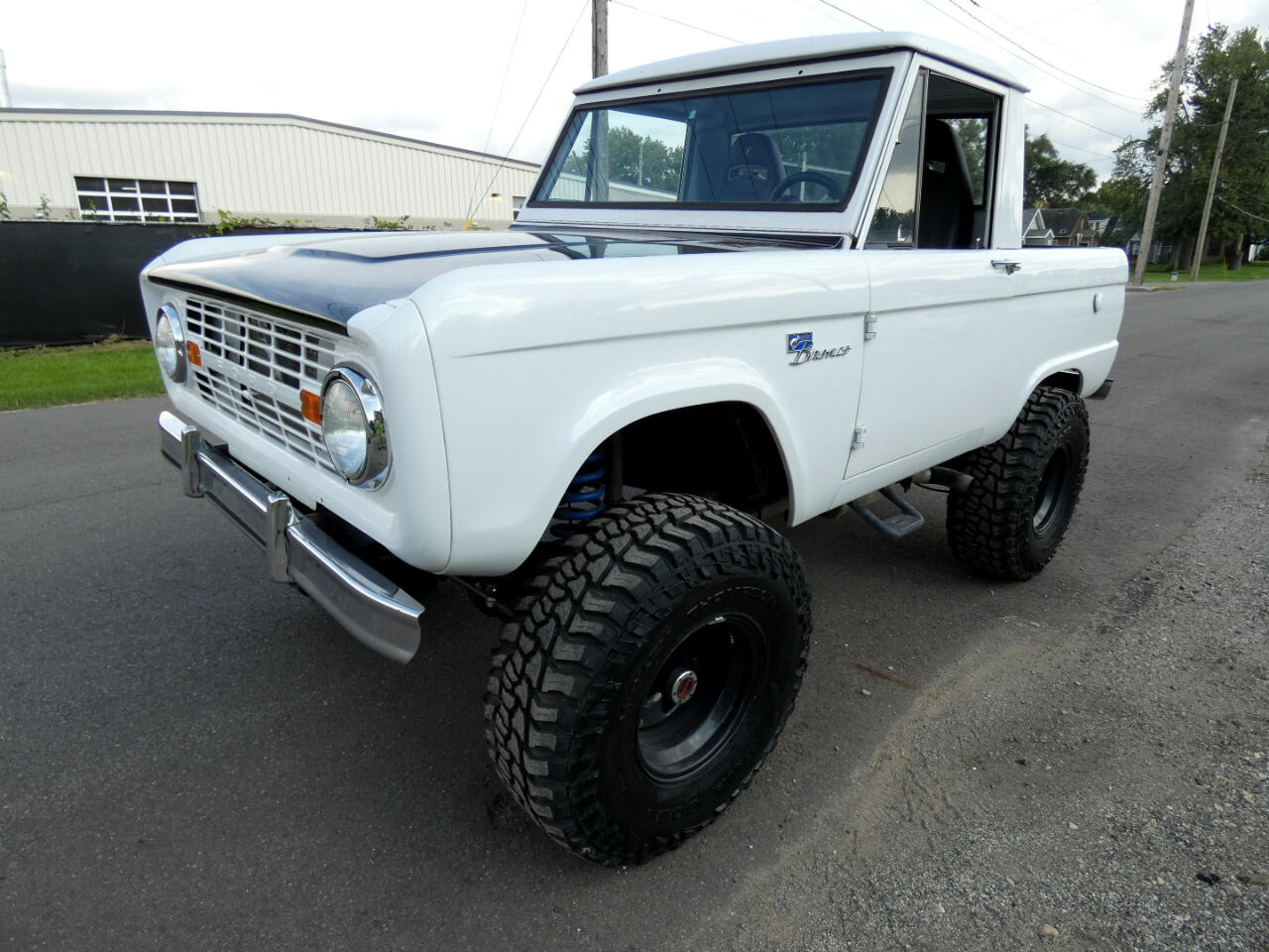 1966 Ford Bronco 4