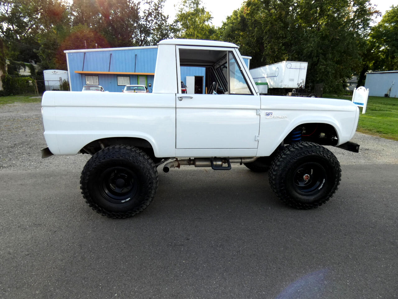1966 Ford Bronco 11