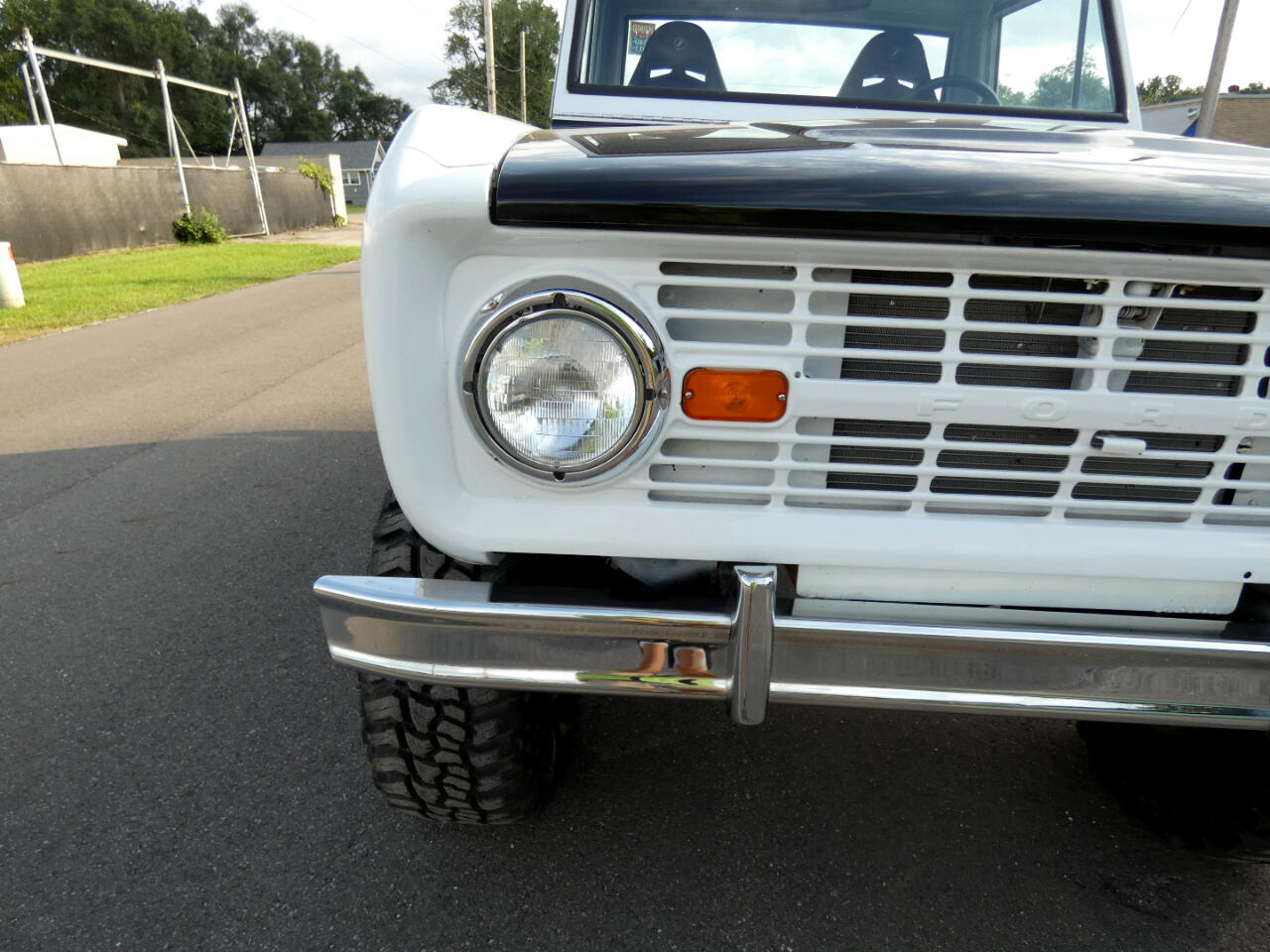 1966 Ford Bronco 14