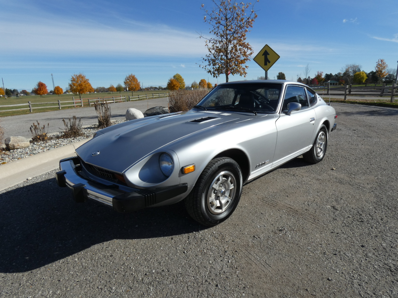 Nissan 280ZX 2dr Coupe 5-Spd 1977