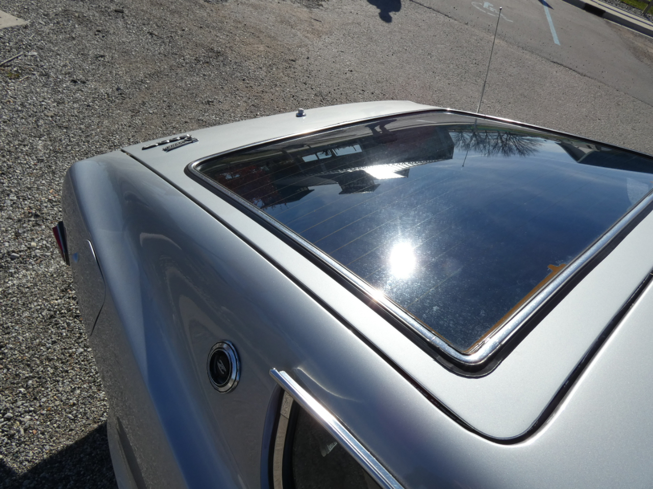 Nissan 280ZX 2dr Coupe 5-Spd 1977