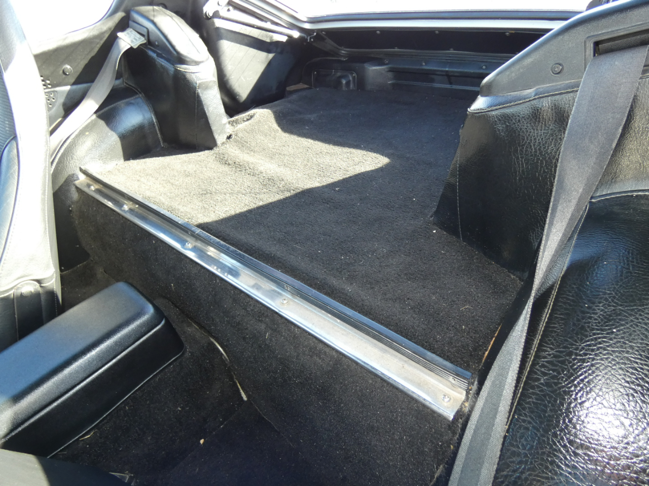 Nissan 280ZX 2dr Coupe 5-Spd 1977