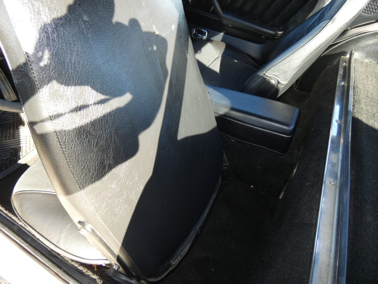 Nissan 280ZX 2dr Coupe 5-Spd 1977