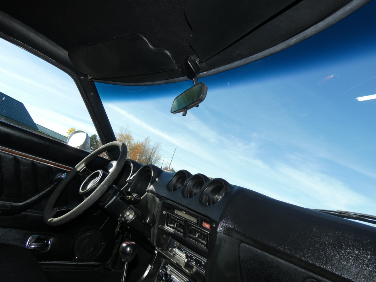 Nissan 280ZX 2dr Coupe 5-Spd 1977