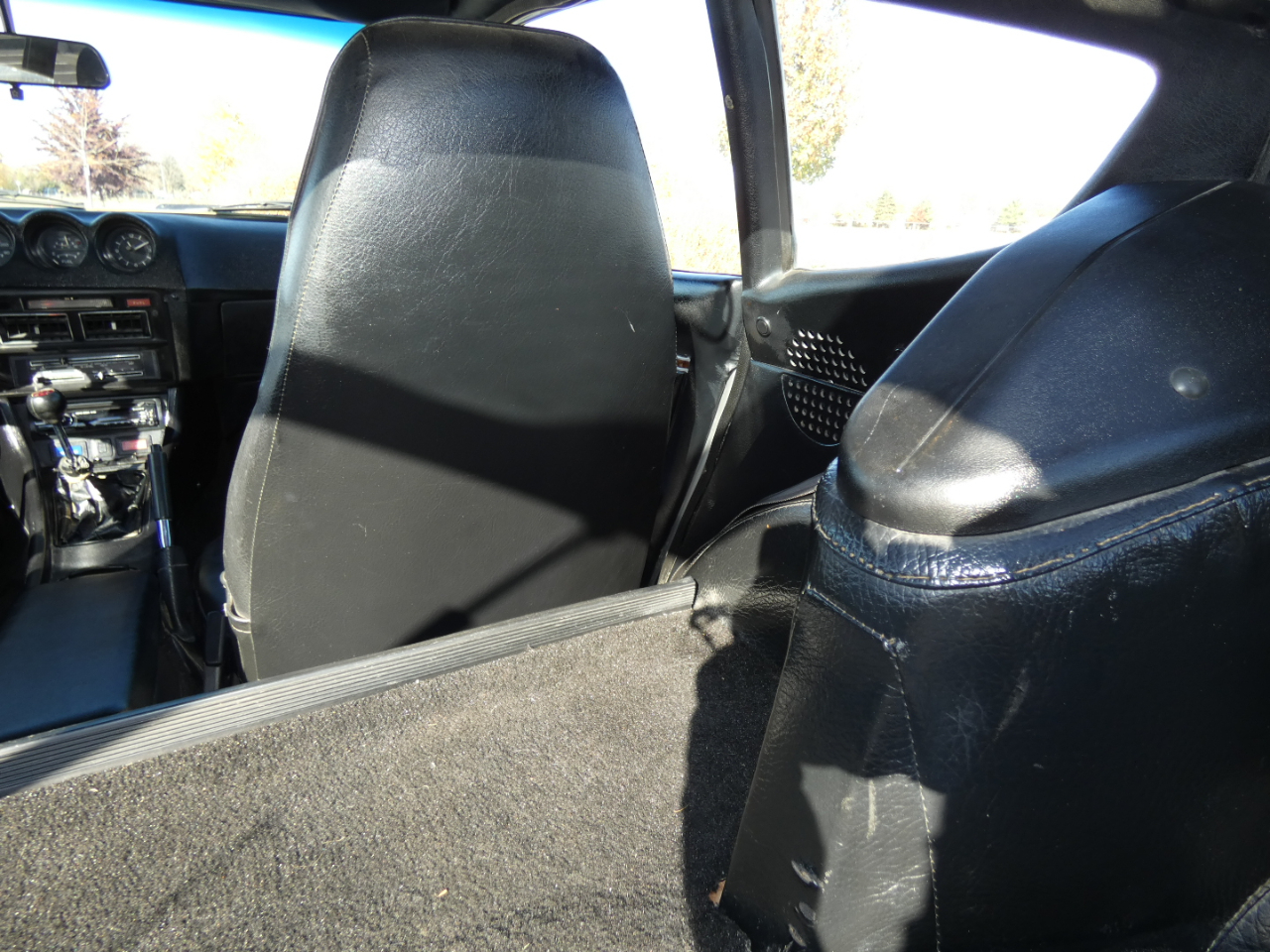 Nissan 280ZX 2dr Coupe 5-Spd 1977