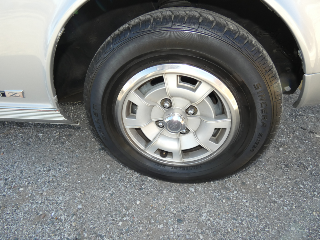 Nissan 280ZX 2dr Coupe 5-Spd 1977