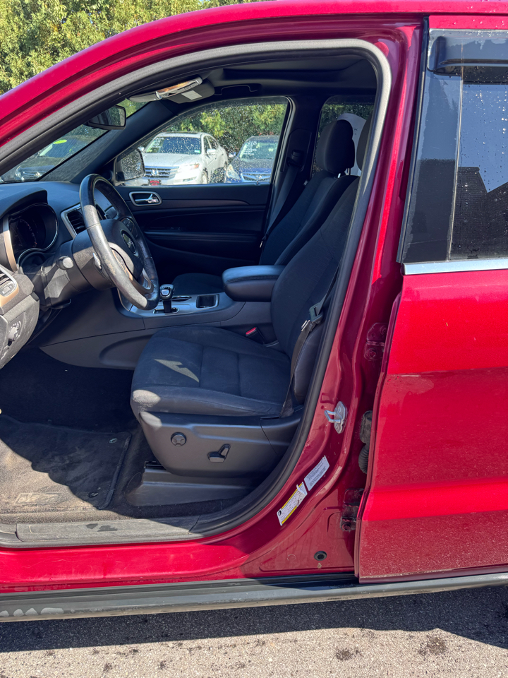 Jeep Grand Cherokee Laredo 4WD 2015