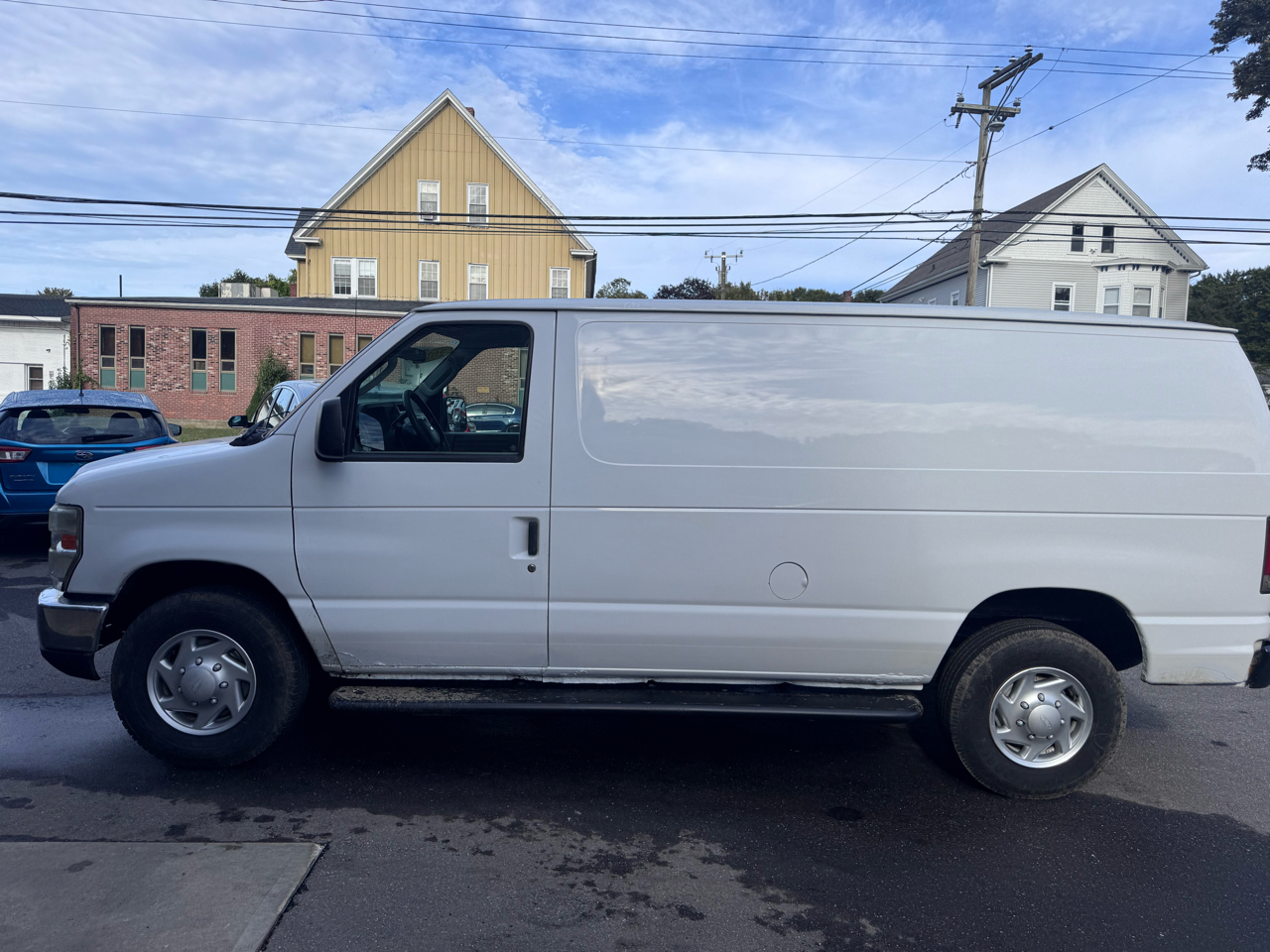 Ford Econoline E-250 2014