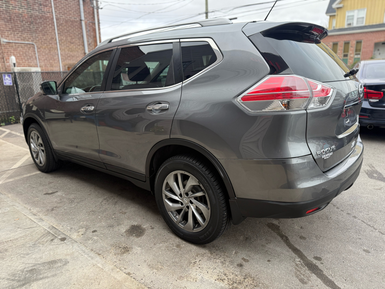 Nissan Rogue SV AWD 2015