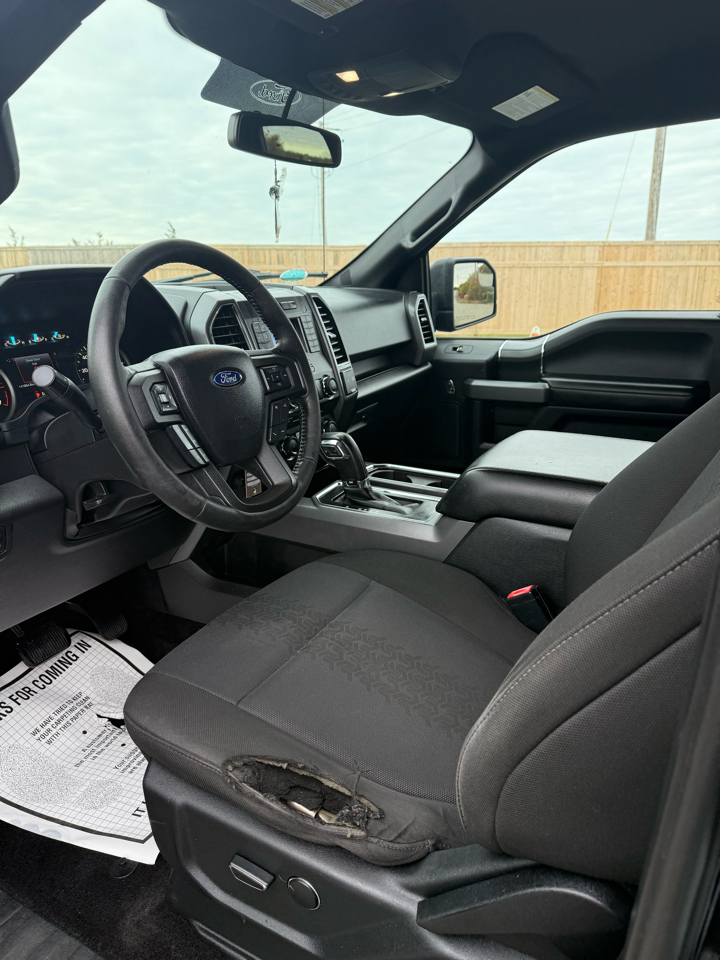 Ford F-150 SuperCrew 139" FX4 4WD 2018