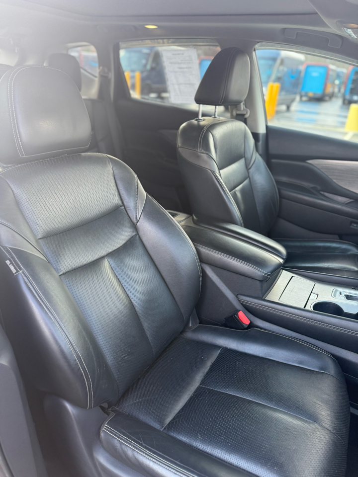 Nissan Murano SV AWD 2015