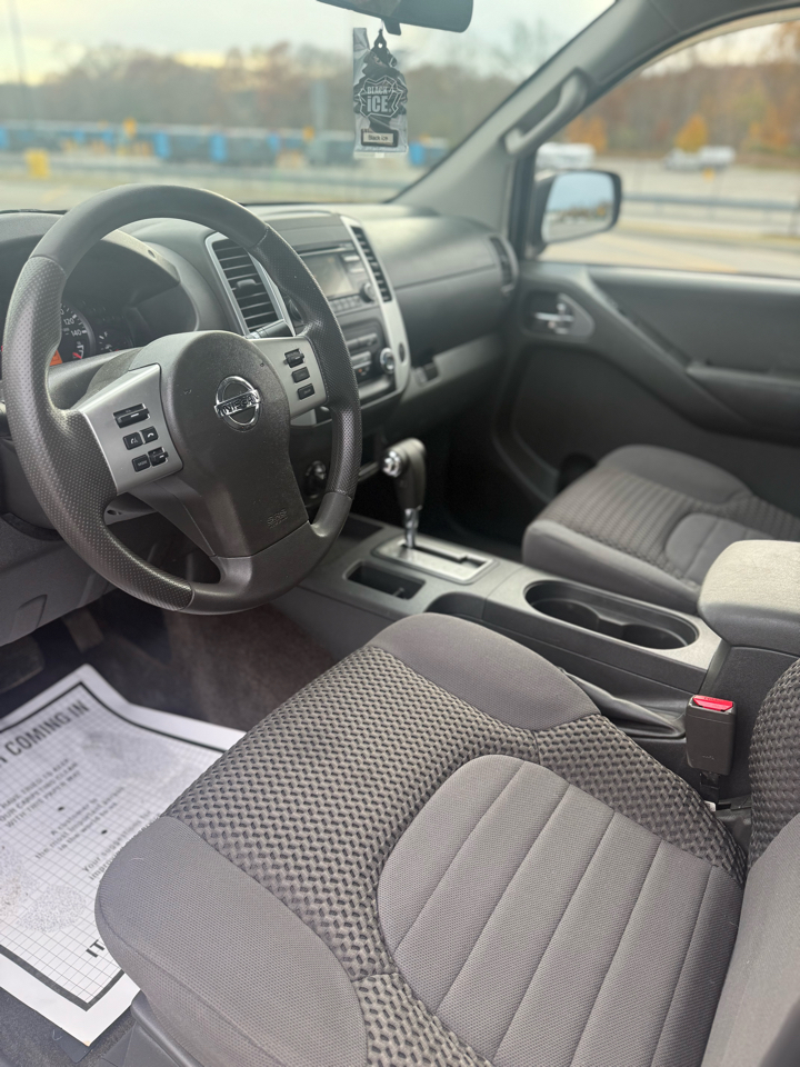 Nissan Frontier King Cab 4x4 SV 2013