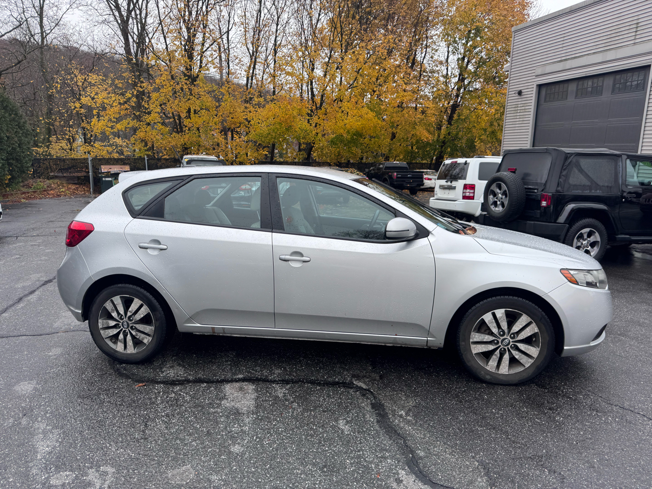 Kia Forte 5-Door EX 2013