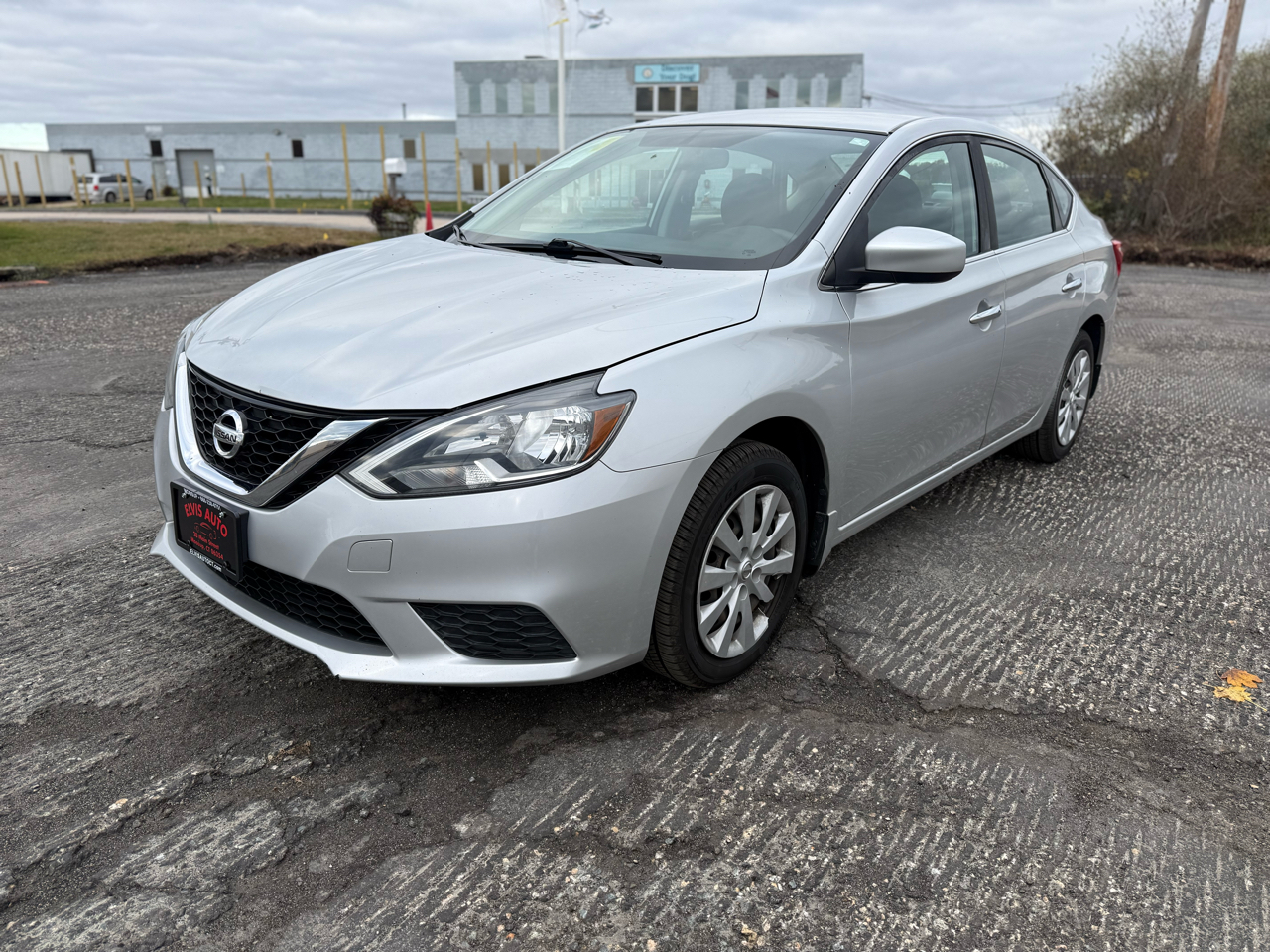 Nissan Sentra SV 4D Sedan 2017
