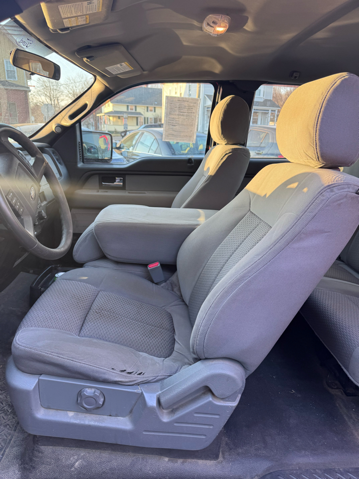 Ford F-150 4WD SuperCab 133" STX 2013