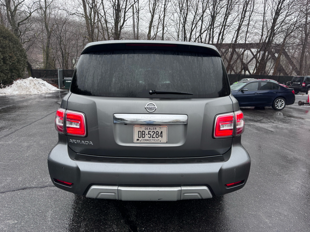 Nissan Armada Platinum AWD 2017