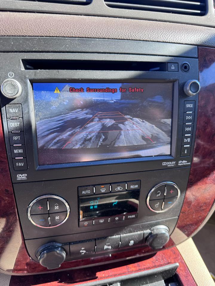 Chevrolet Tahoe LTZ 4WD 2012