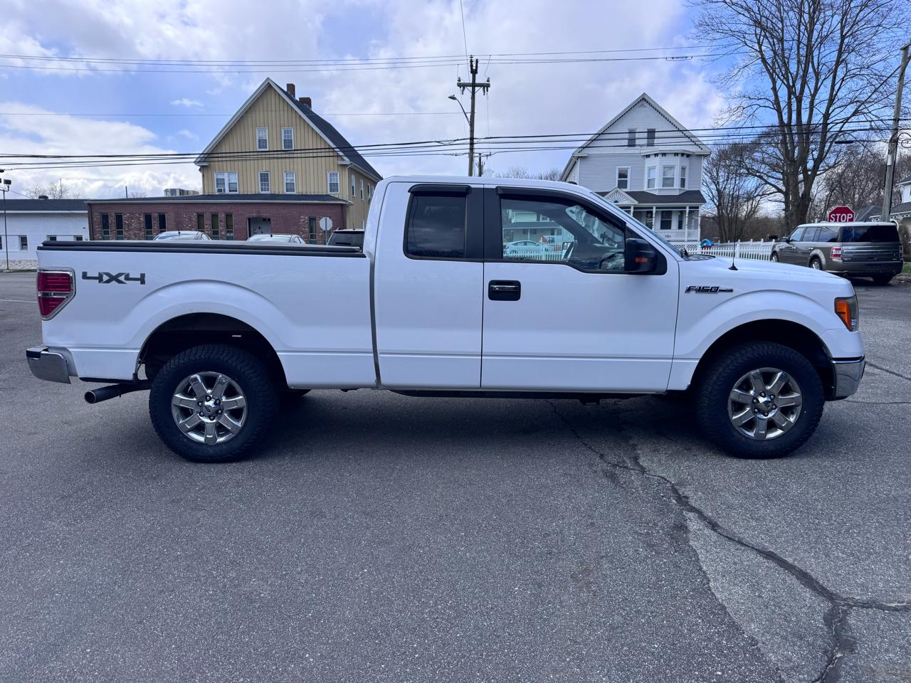 Ford F-150 XLT SuperCab 6.5-ft. Bed 4WD 2014