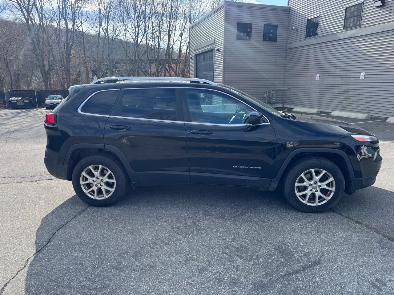 Jeep Cherokee Latitude 4WD 2017