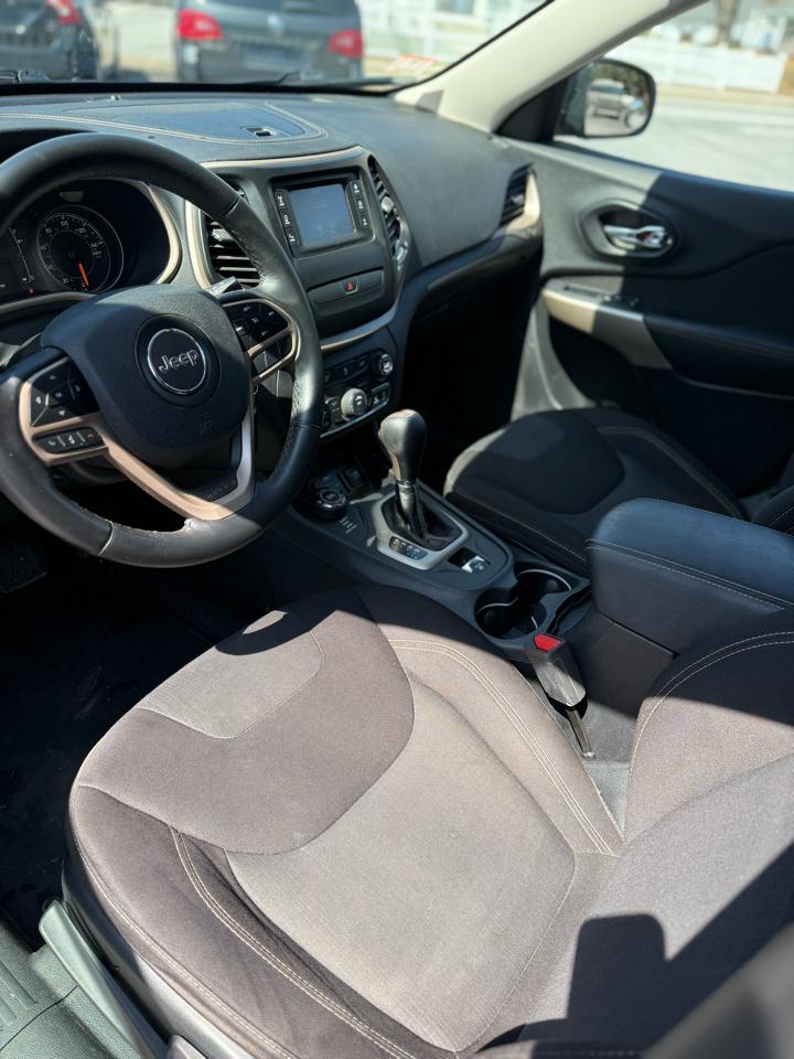 Jeep Cherokee Latitude 4WD 2017