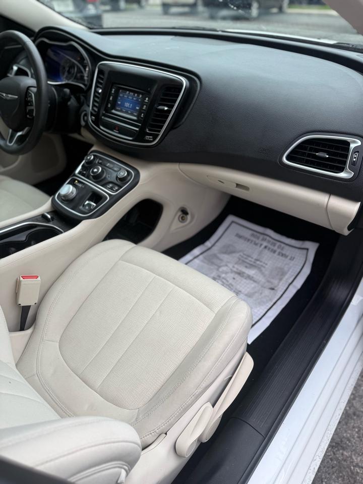 Chrysler 200 Limited 2015
