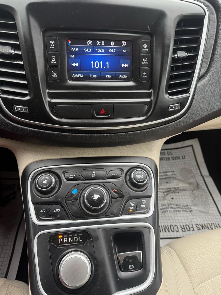 Chrysler 200 Limited 2015