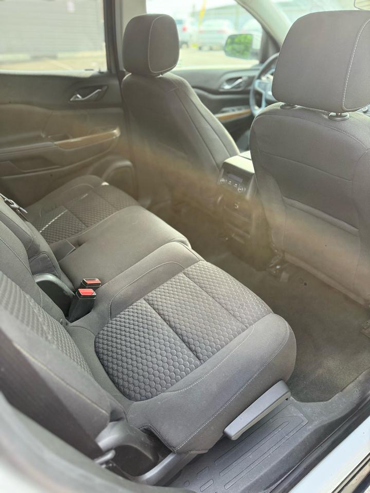 GMC Acadia SLE-1 FWD 2017