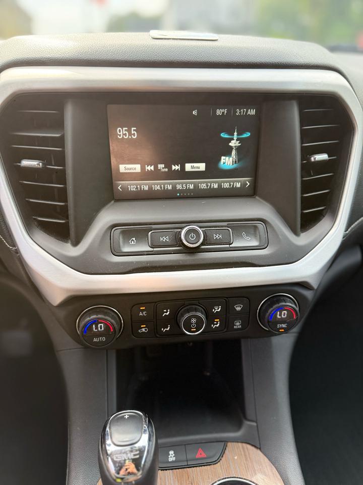 GMC Acadia SLE-1 FWD 2017