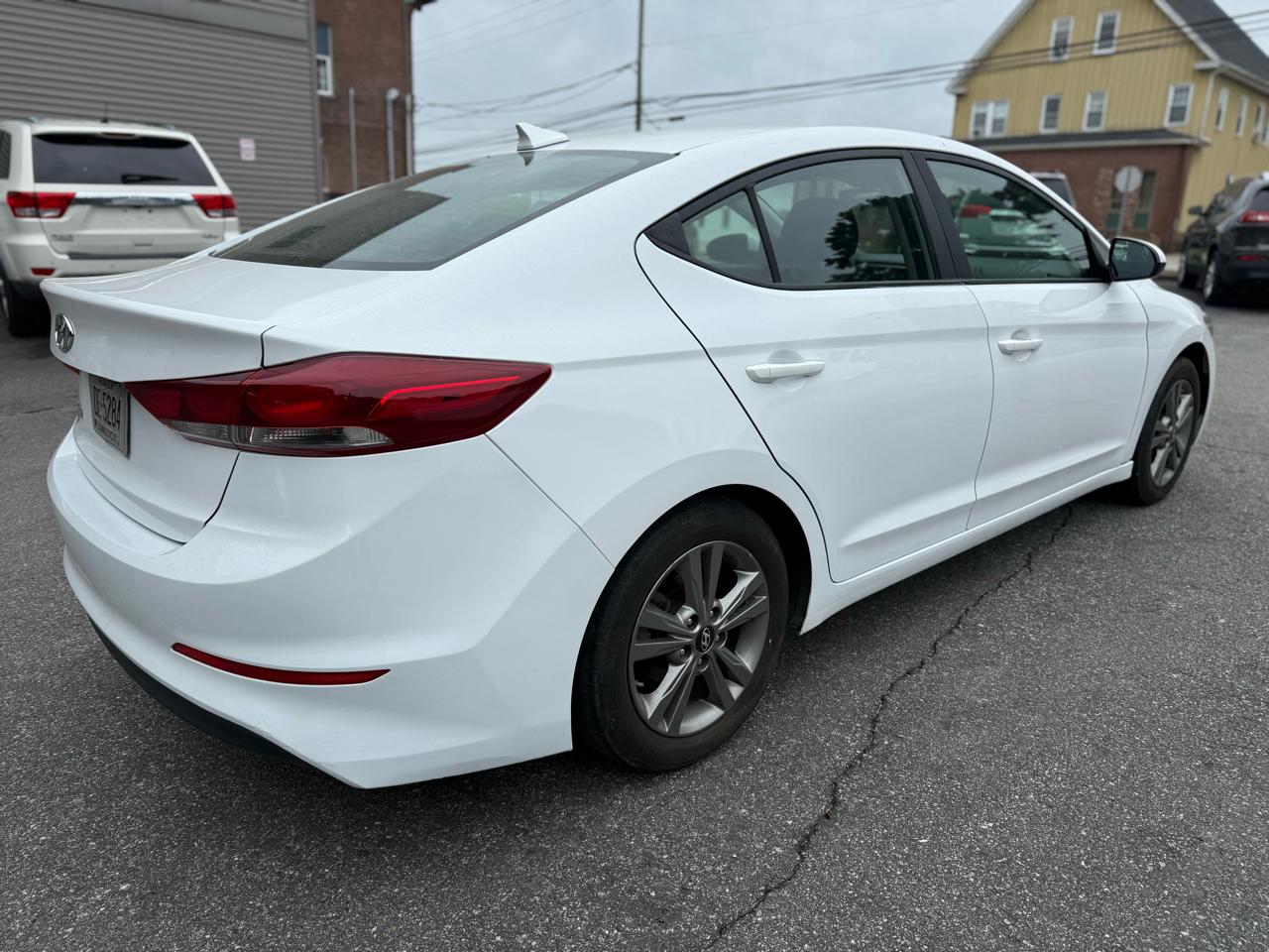 Hyundai Elantra Limited 2018