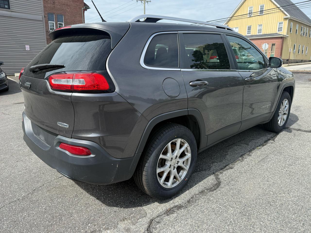 Jeep Cherokee Latitude 4WD 2014