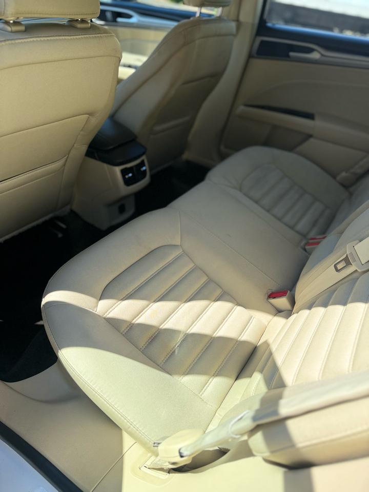 Ford Fusion SE 2015