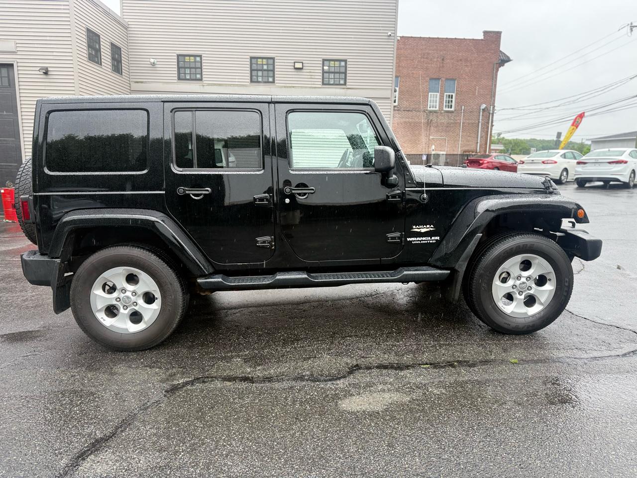 Jeep Wrangler Unlimited Sahara 4WD 2015