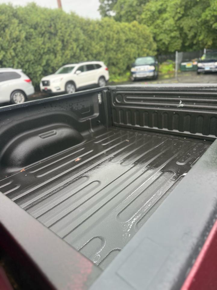 RAM 1500 4WD Quad Cab 140.5" Express 2018