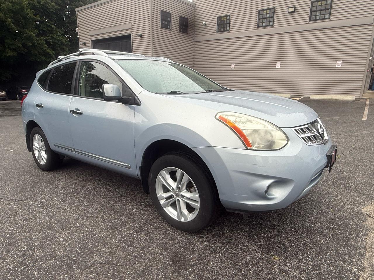 Nissan Rogue S AWD 2012