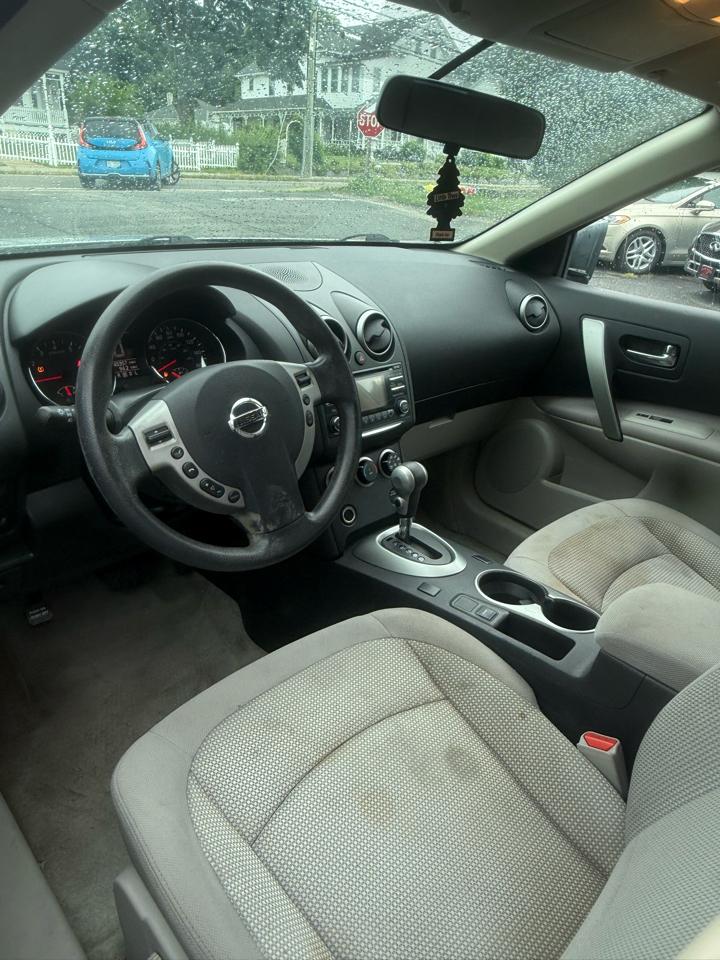 Nissan Rogue S AWD 2012