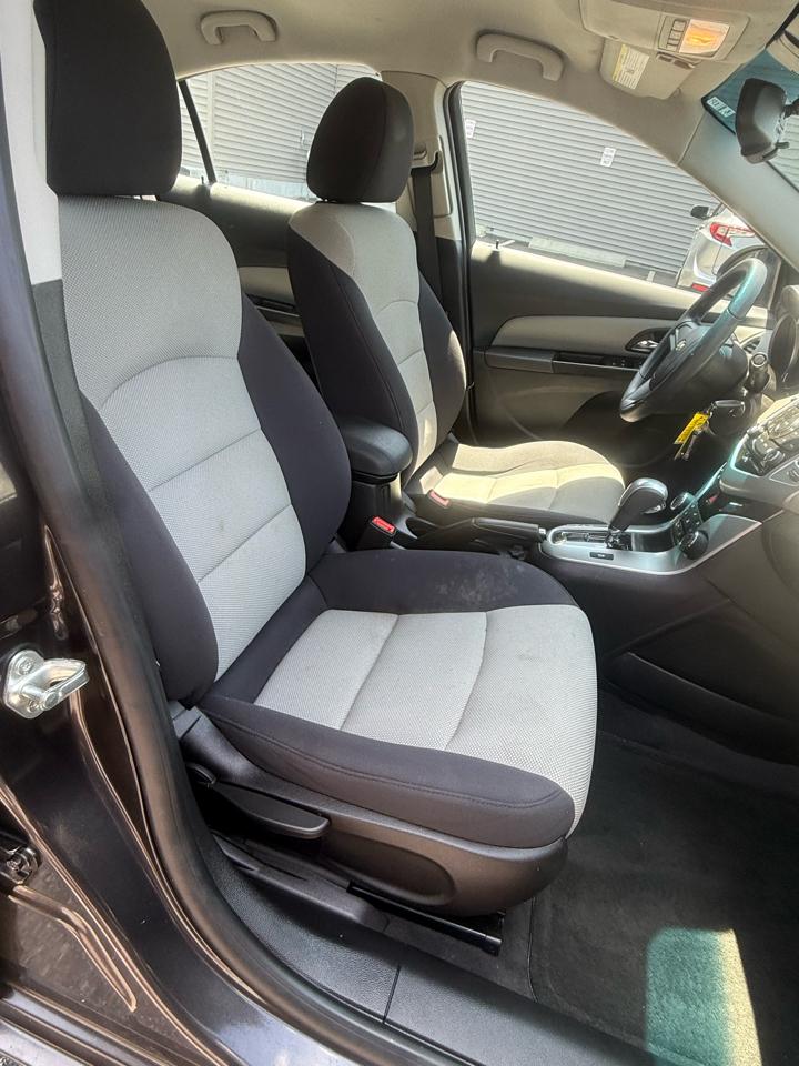 Chevrolet Cruze LS Auto 2014