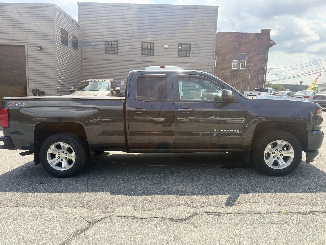 Chevrolet Silverado 1500 LT Z71 Dbl Cab 4WD 2018
