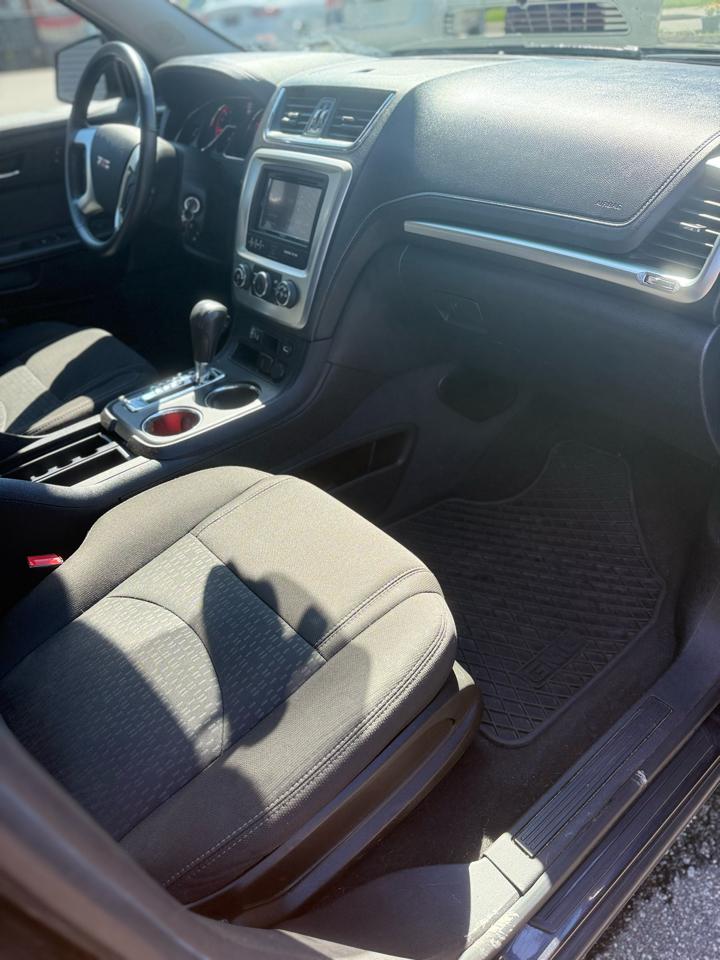 GMC Acadia SLE-1 AWD 2016