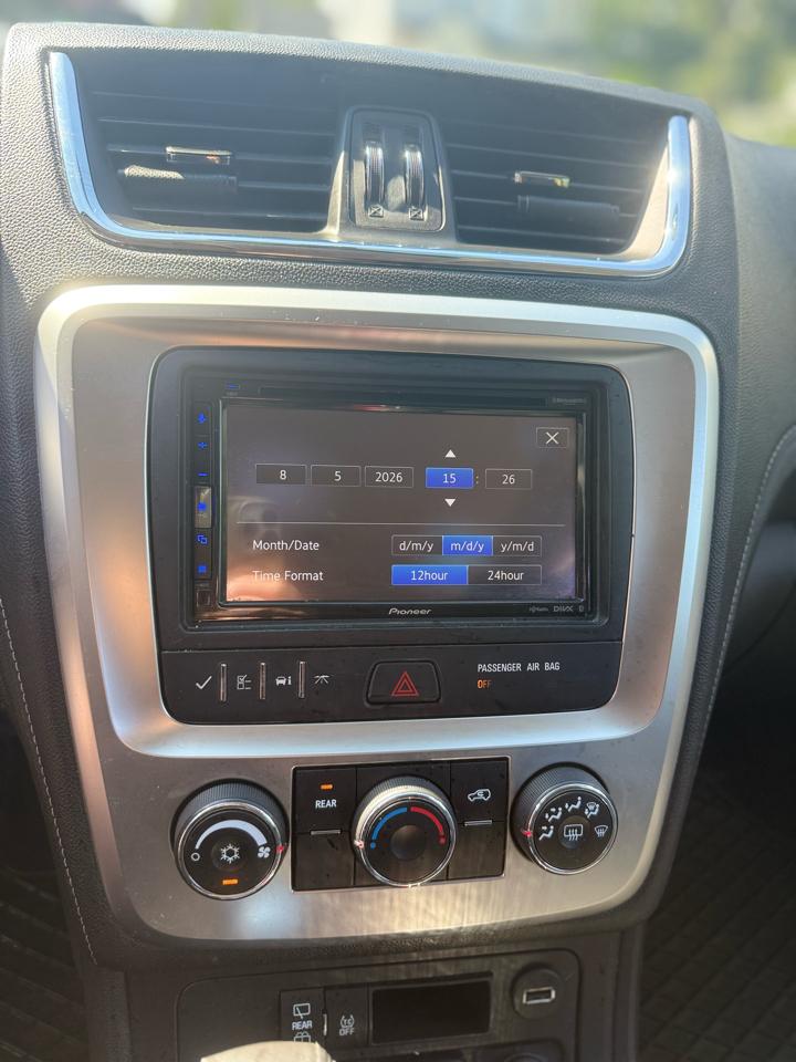 GMC Acadia SLE-1 AWD 2016