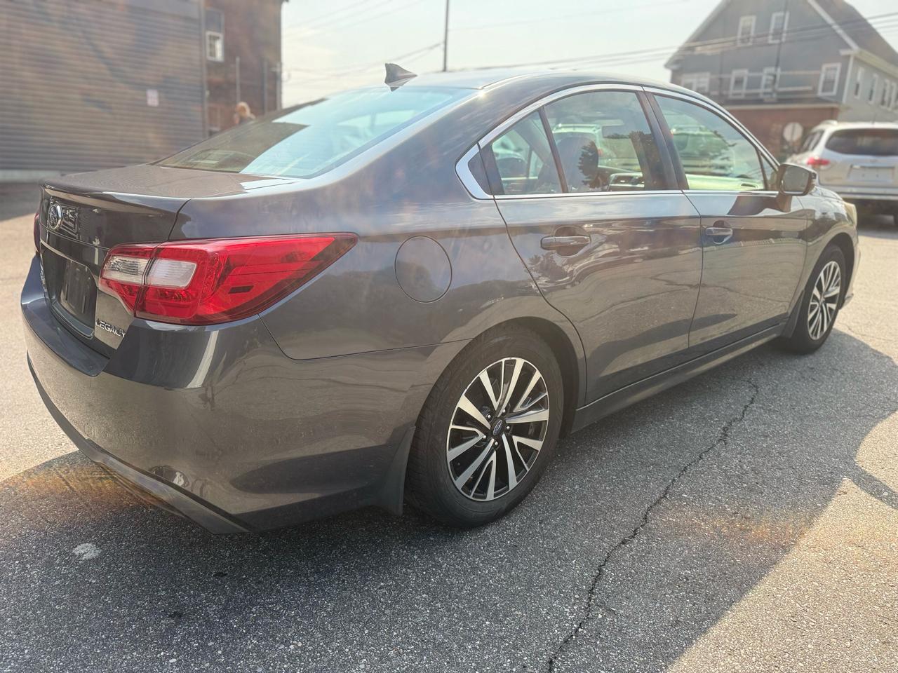 Subaru Legacy 2.5i Premium 2018
