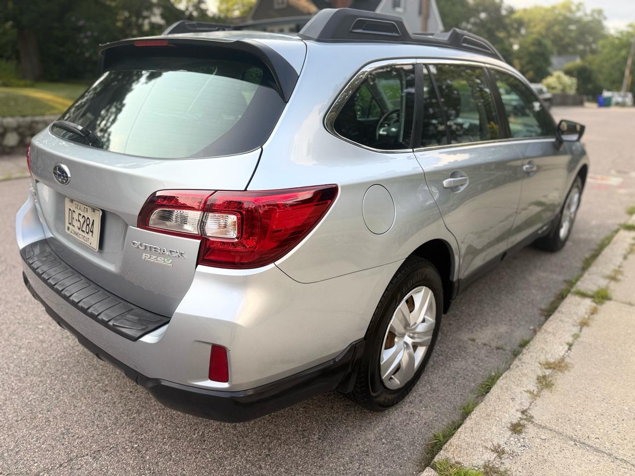 Subaru Outback 2.5i 2015