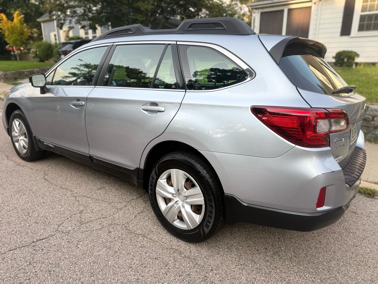 Subaru Outback 2.5i 2015