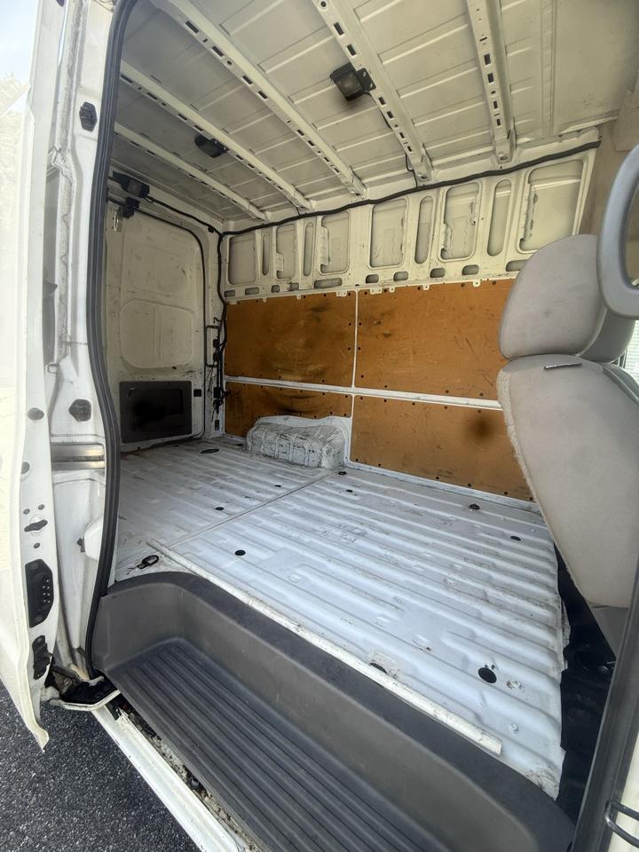 Nissan NV Cargo 2500 HD SV V6 High Roof 2019