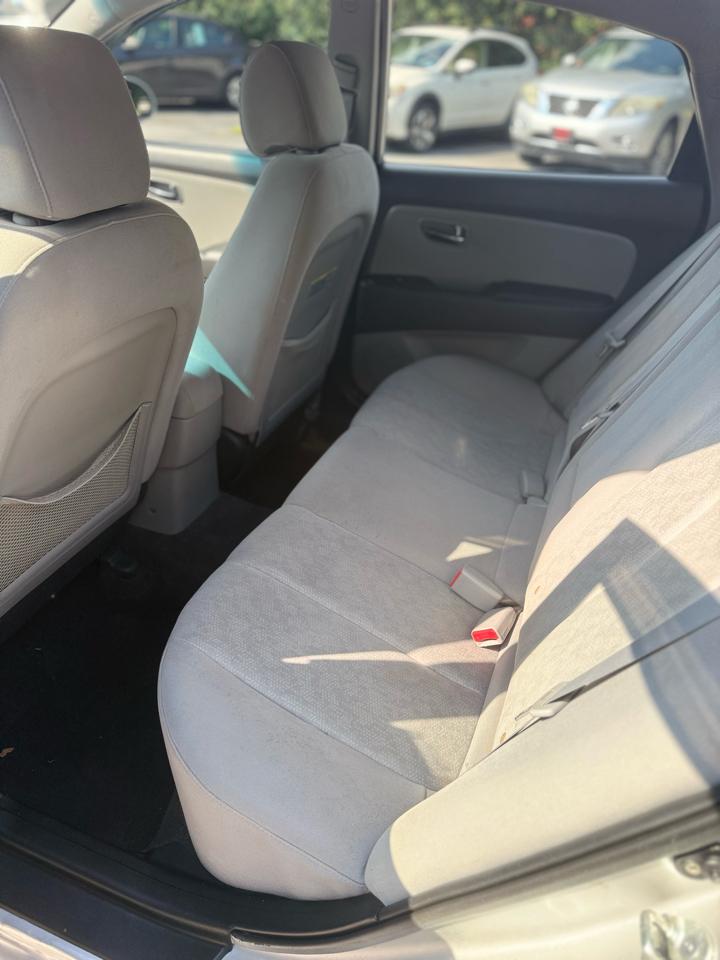 Hyundai Elantra SE 2010