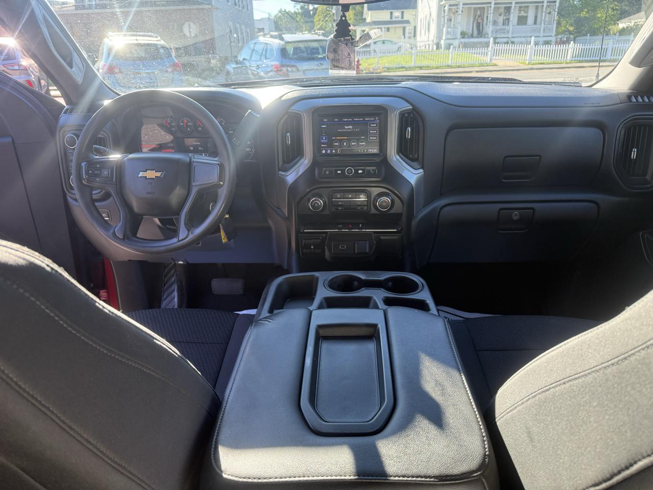 Chevrolet Silverado 1500 Custom Double Cab 4WD 2020