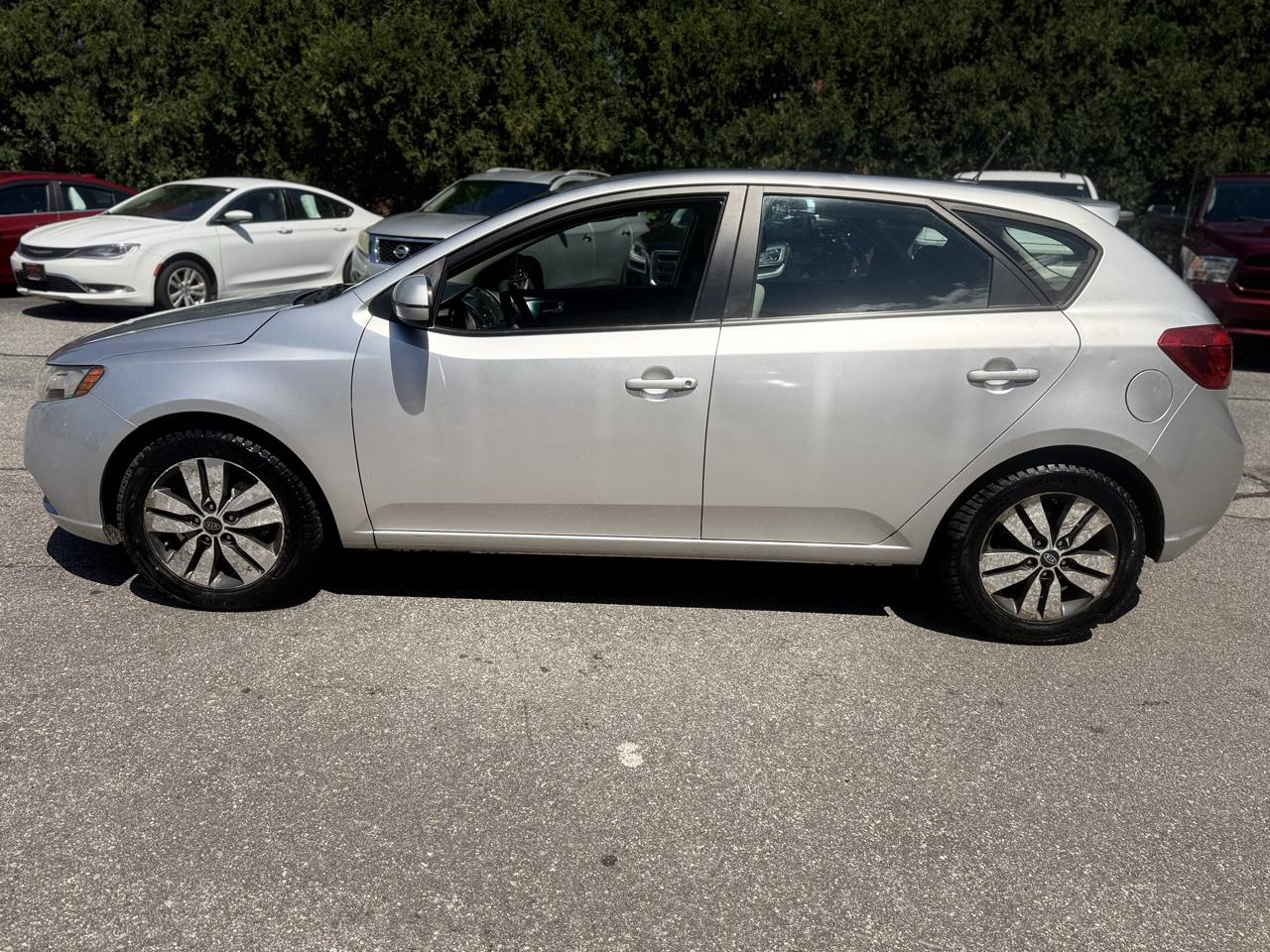 Kia Forte 5-Door EX 2013