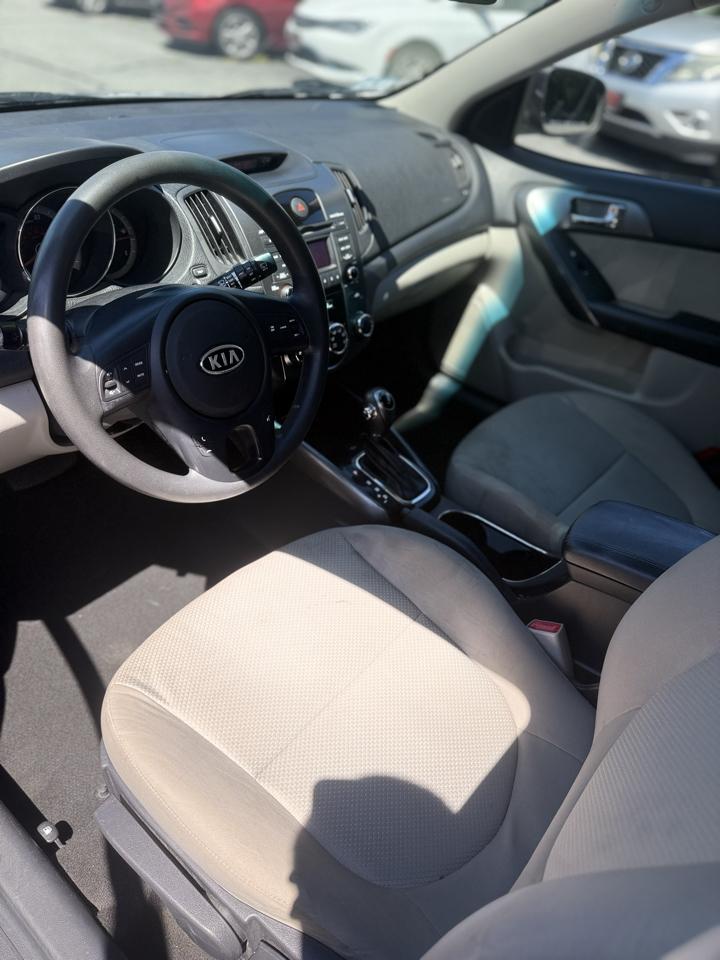 Kia Forte 5-Door EX 2013