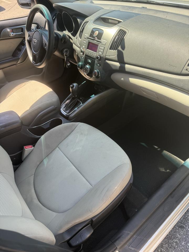 Kia Forte 5-Door EX 2013