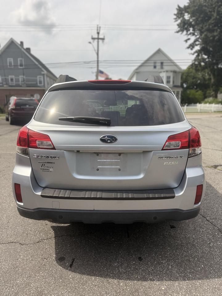 Subaru Outback 2.5i Premium 2012